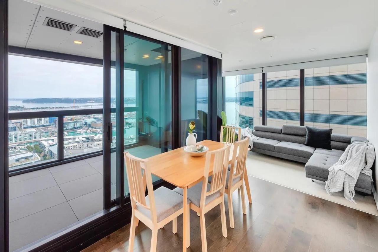 Amazing Harbour, Skytower And Rangitoto Views Apartment โอ๊คแลนด์ ภายนอก รูปภาพ