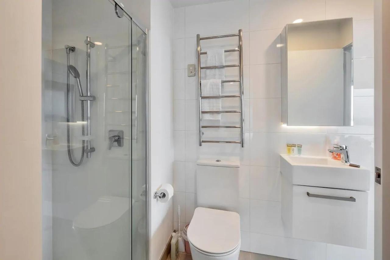 Amazing Harbour, Skytower And Rangitoto Views Apartment โอ๊คแลนด์ ภายนอก รูปภาพ