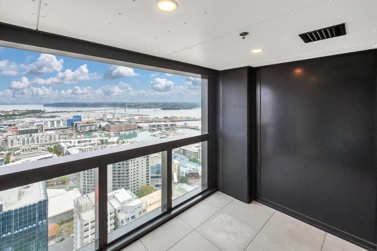 Amazing Harbour, Skytower And Rangitoto Views Apartment โอ๊คแลนด์ ภายนอก รูปภาพ