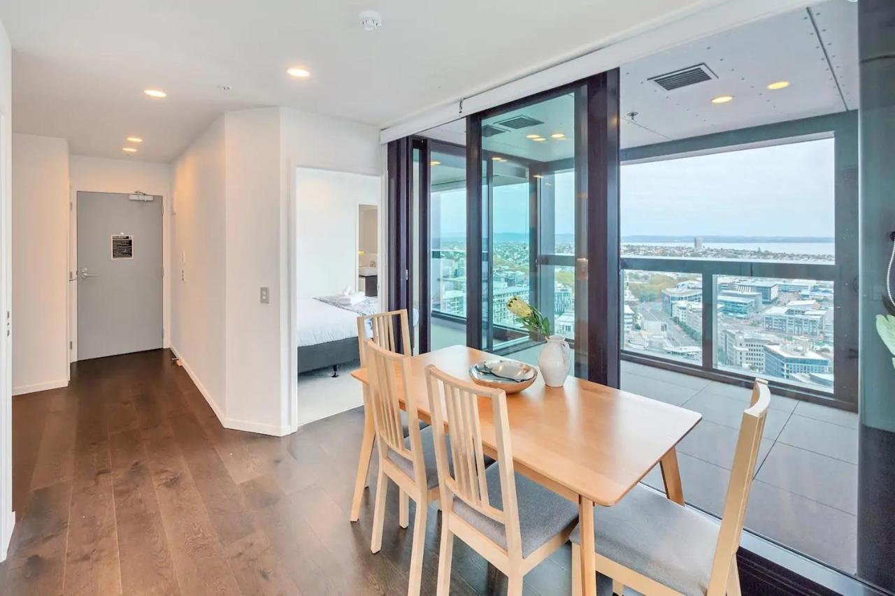 Amazing Harbour, Skytower And Rangitoto Views Apartment โอ๊คแลนด์ ภายนอก รูปภาพ