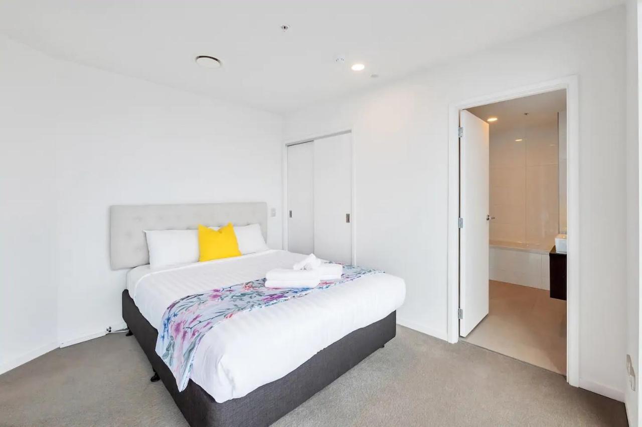 Amazing Harbour, Skytower And Rangitoto Views Apartment โอ๊คแลนด์ ภายนอก รูปภาพ